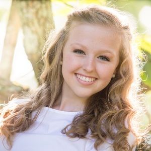 Meet your Posher, Elle